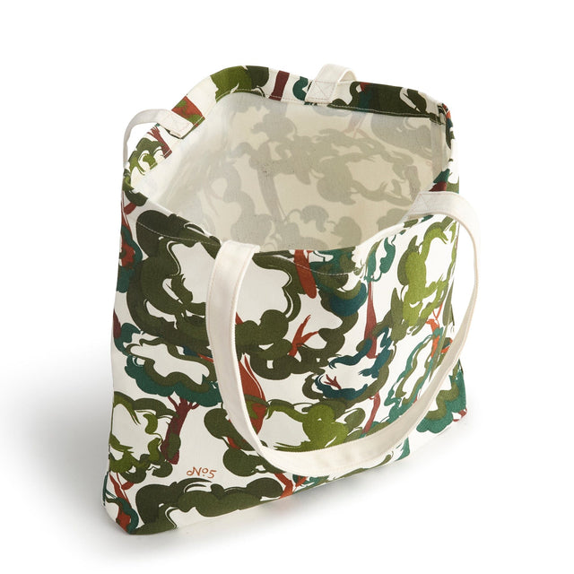 Woodlark Tote Bouquet No. 5 - Raymond's Hallmark