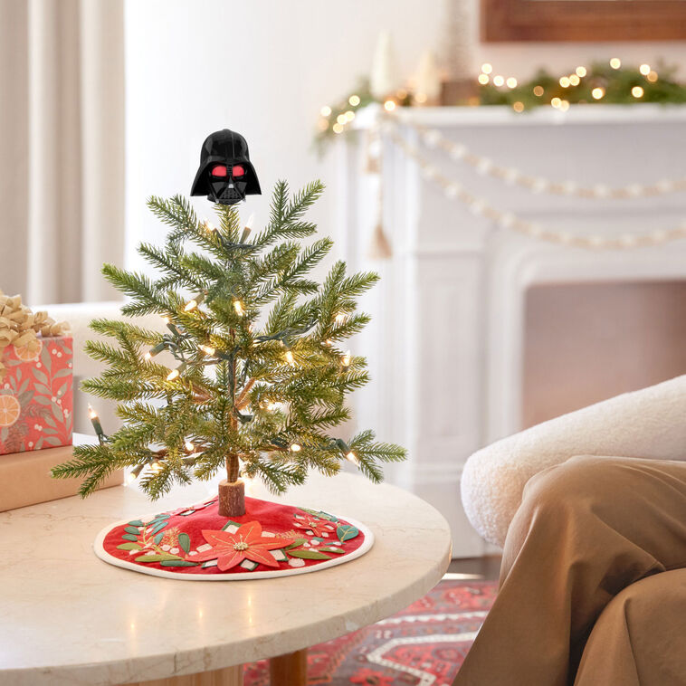 Showtoppers Mini Tree Topper Darth Vader With Light, 3"