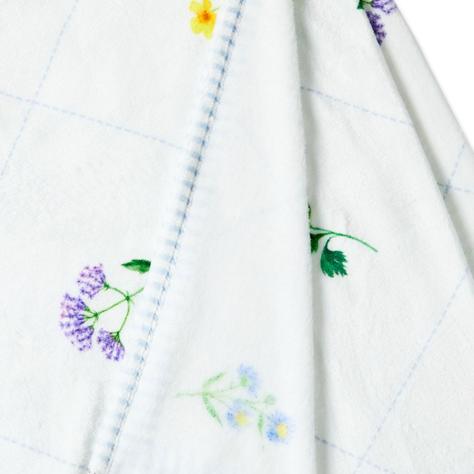 Floral Pattern Blanket - Raymond's Hallmark