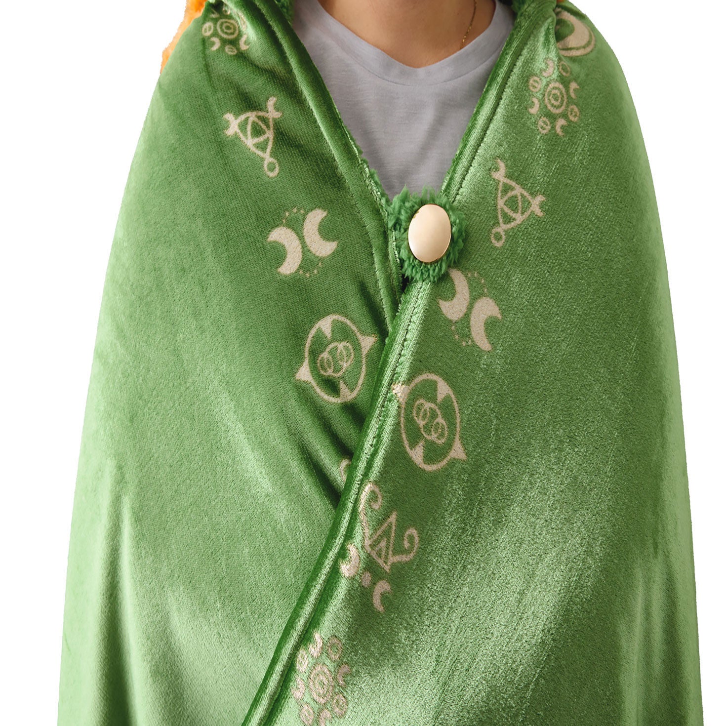 Hocus Pocus Hooded Blanket - Raymond's Hallmark