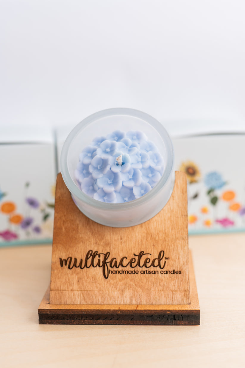 Hydrangea Flower Top Candle  8oz